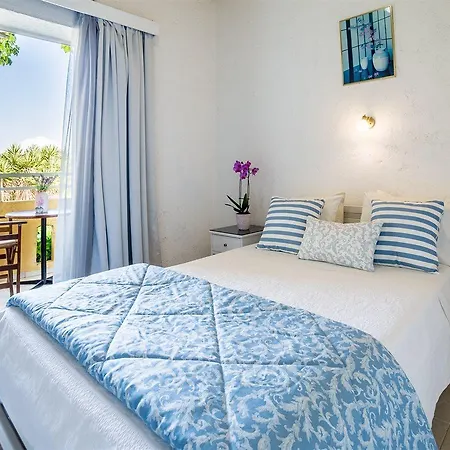 Roxani 3* Amoudara Lasithiou